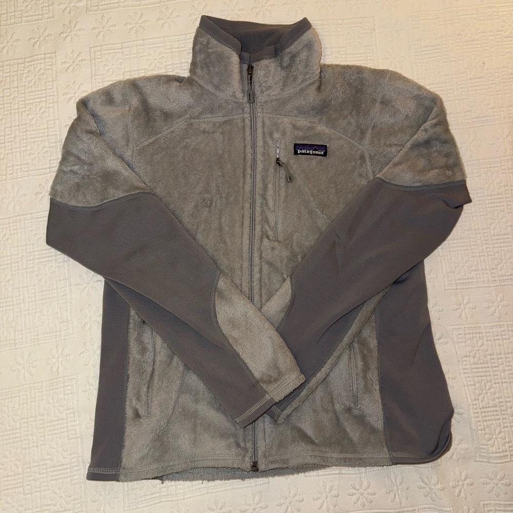 Patagonia Women's Two-Tone Gray full zip fleece